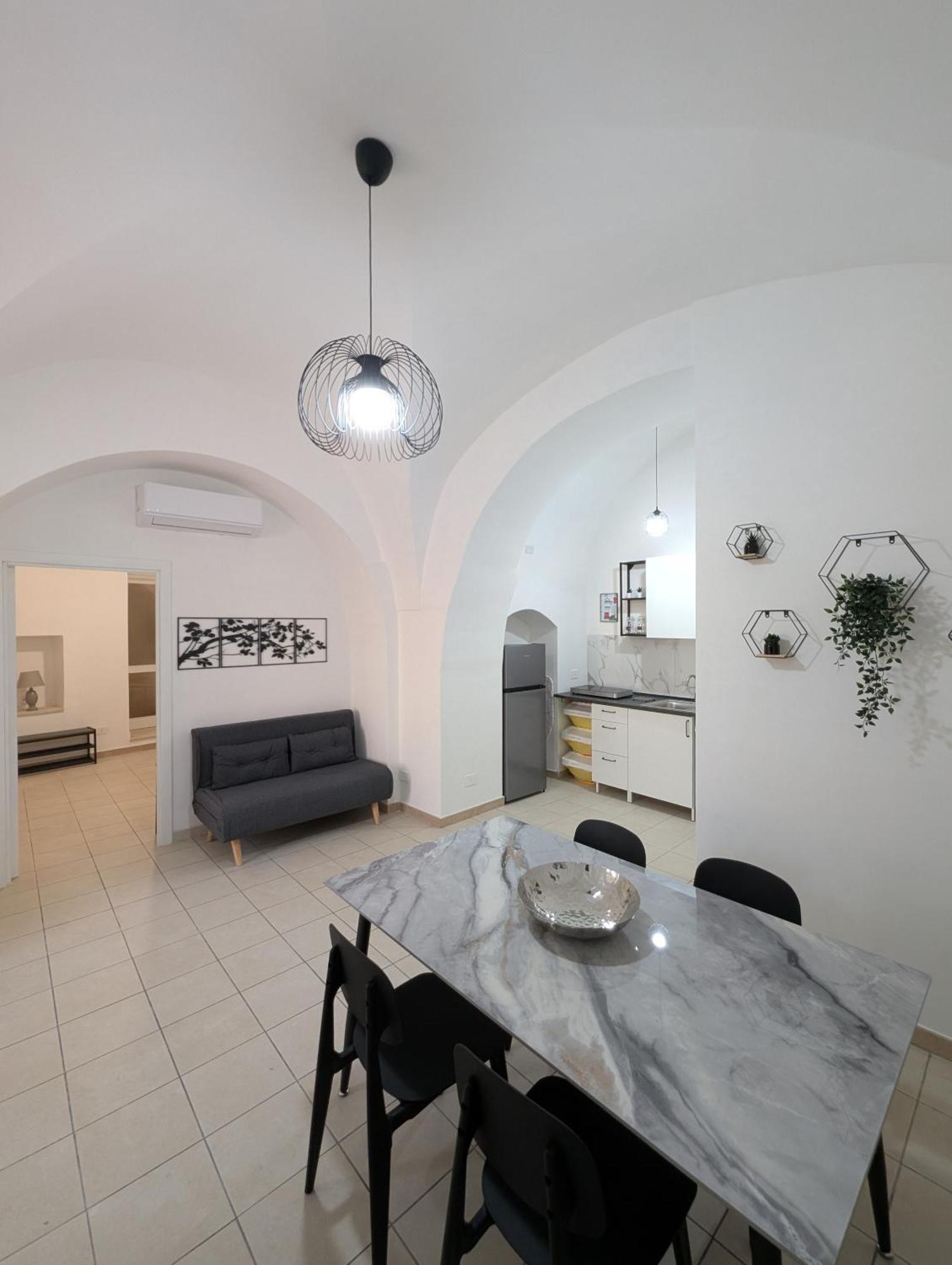 Appartamenti Via Del Muro Antico Sannicandro di Bari Luaran gambar